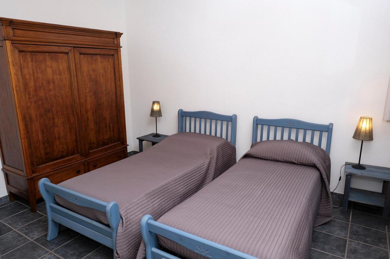 Cozy Suites On The Lake - The House Of Travelers Brienno Esterno foto